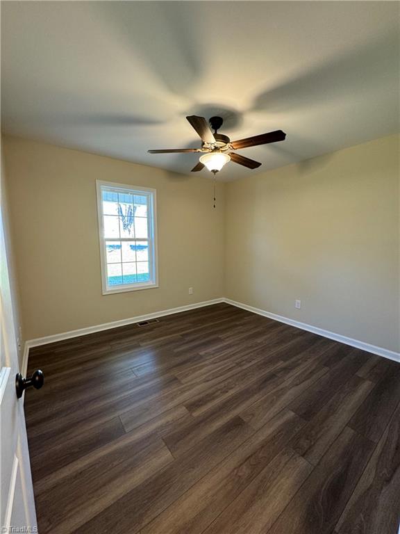 5889 Mendenhall Road Archdale, NC 27263 - Photo 6 of 13 Gallery Image 6