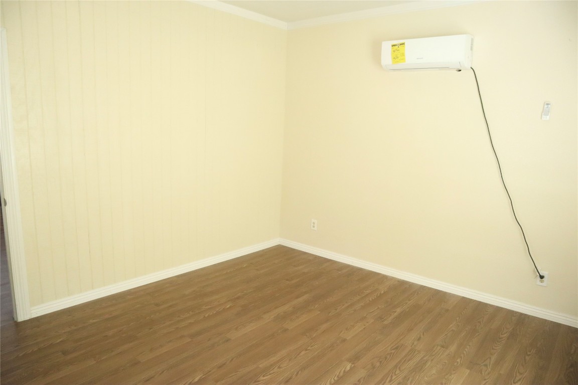 2689 County Road 32 Angleton, TX 77515 - Photo 14 of 15 view#2 for secondary bedroom