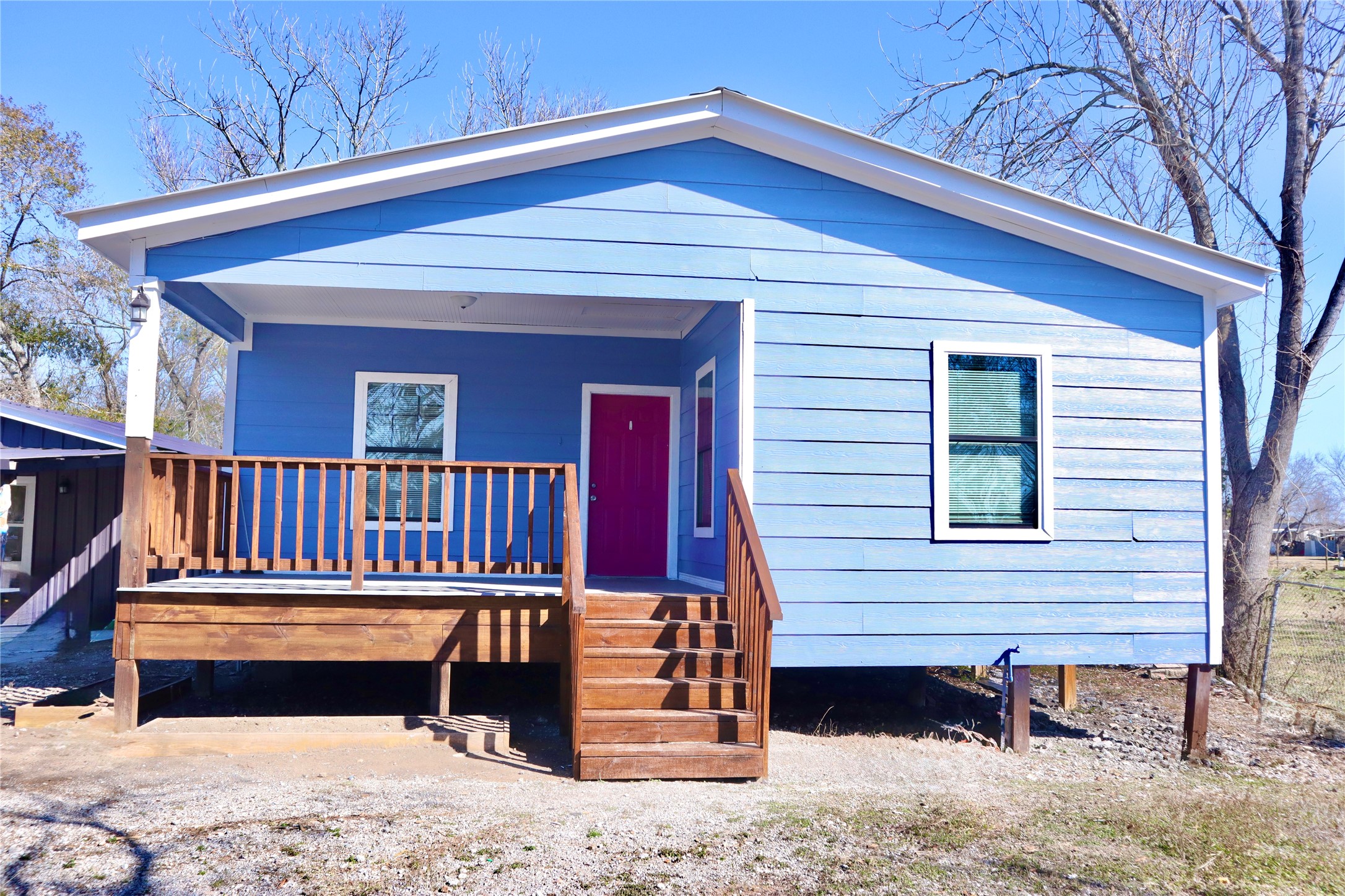 2689 County Road 32 Angleton, TX 77515 - Photo 2 of 15 first impressions matter—and this one delivers. Beautiful curb appeal with a welcoming front entrance that instantly feels like home.