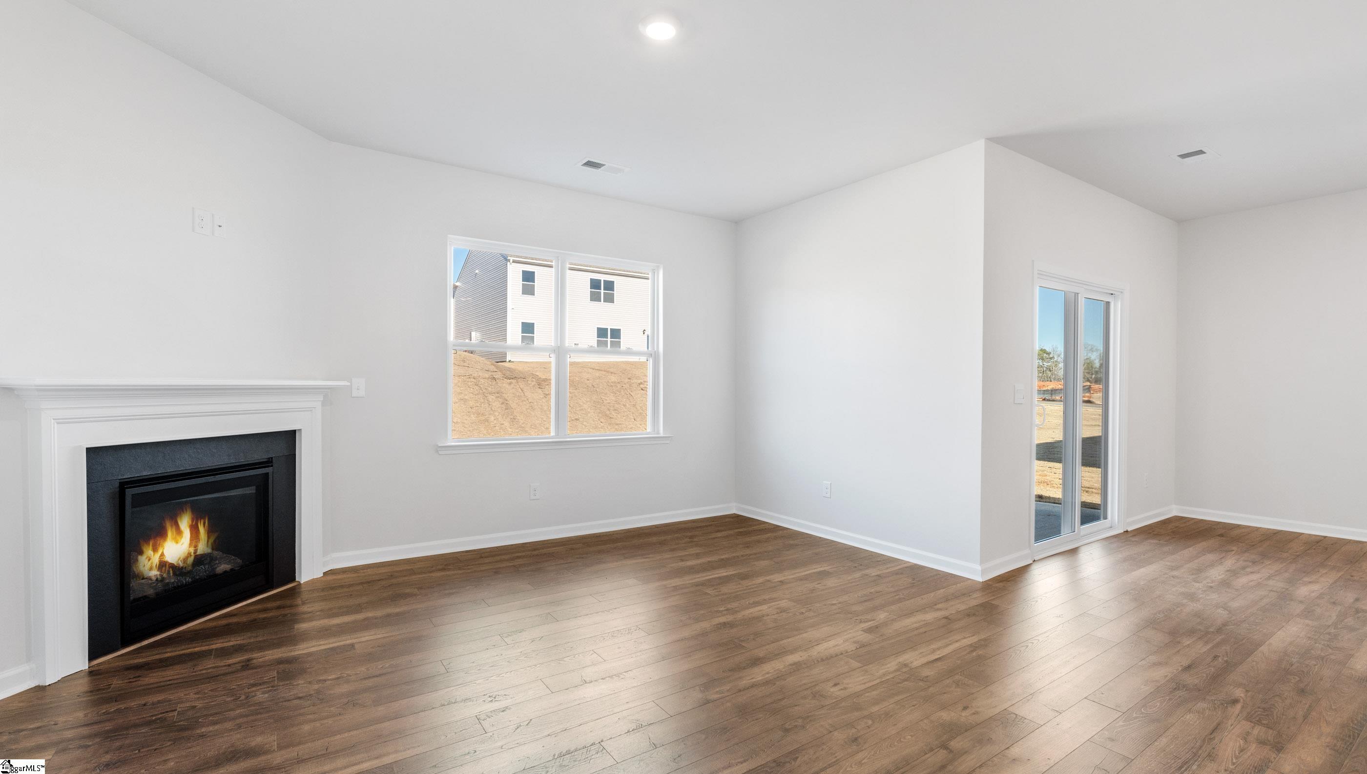 918 Pineland Drive Woodruff, SC 29388 - Photo 5 of 23