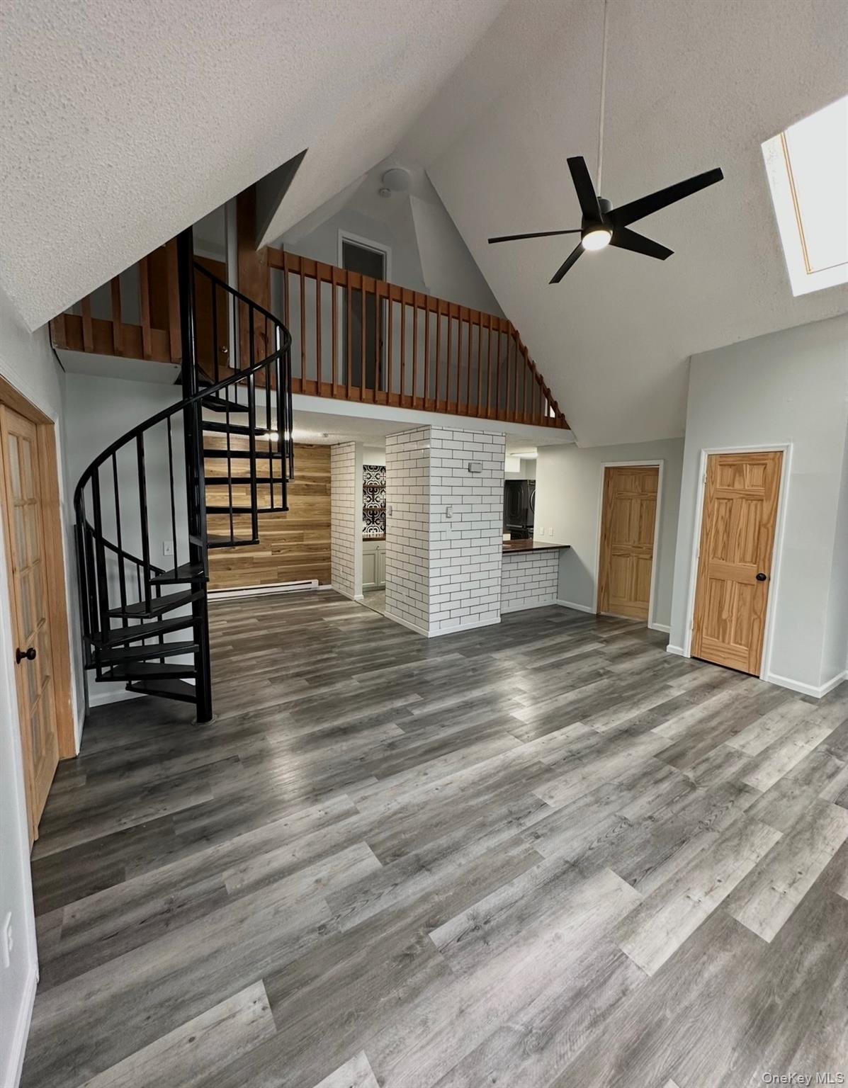 15 Fox Ridge Woodridge, NY 12789 - Photo 2 of 25 a view of entryway and hall with wooden floor
