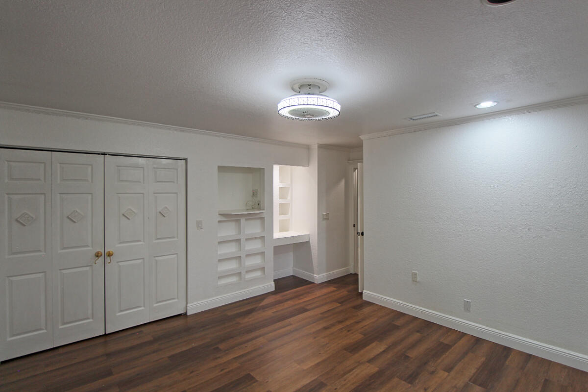 10690 Barn Road Lake Worth, FL 33449 - Photo 28 of 39 IMG_0110_1_2