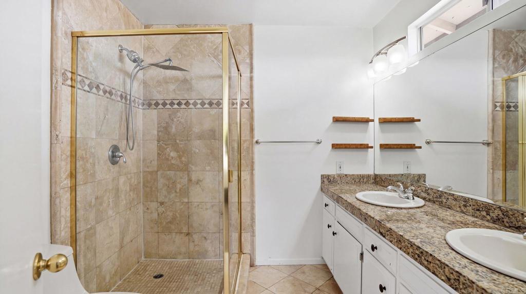 1232 Maria Avenue Spring Valley, CA 91977 - Photo 15 of 34