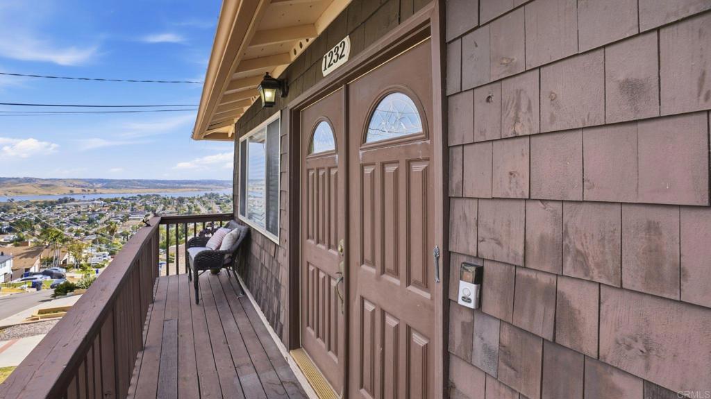 1232 Maria Avenue Spring Valley, CA 91977 - Photo 2 of 34