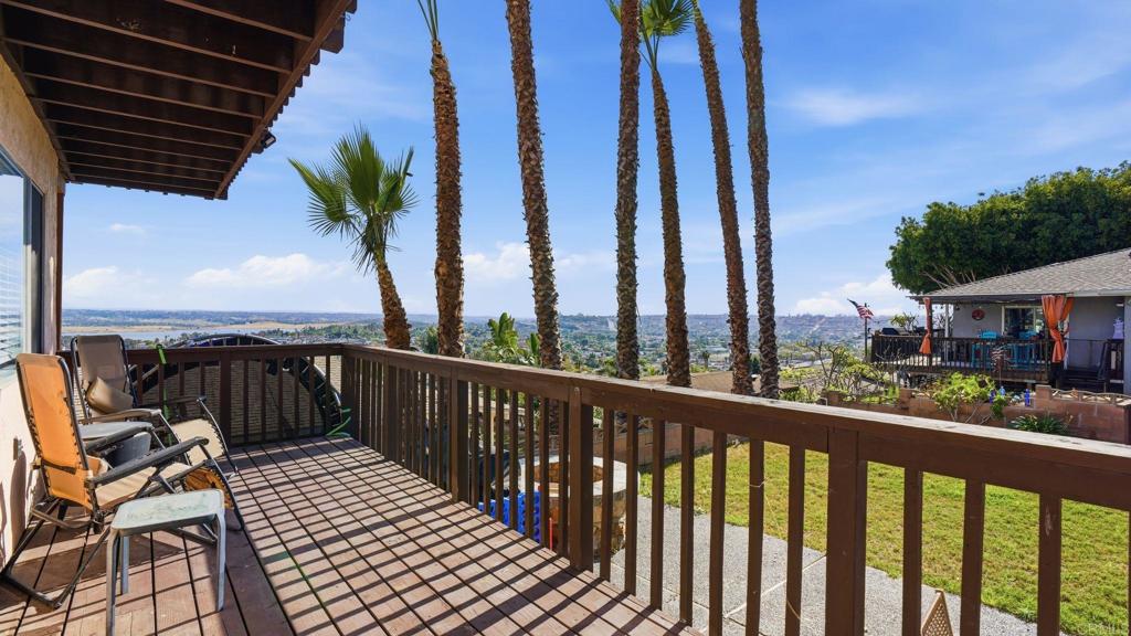 1232 Maria Avenue Spring Valley, CA 91977 - Photo 25 of 34