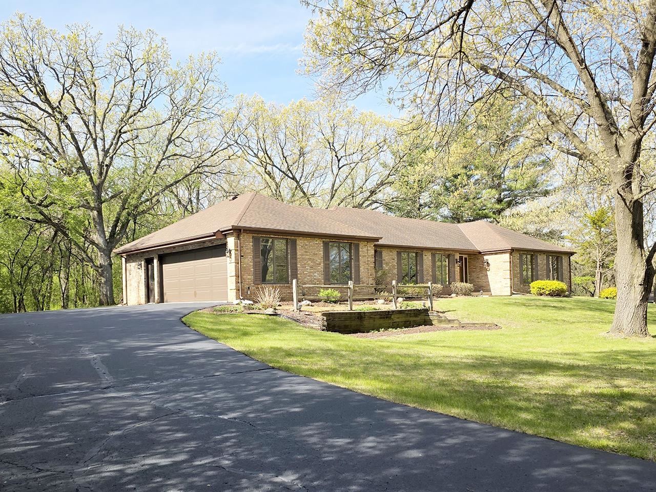 2322 East Sylvan Lane Milton, WI 53563 - Photo 4 of 63