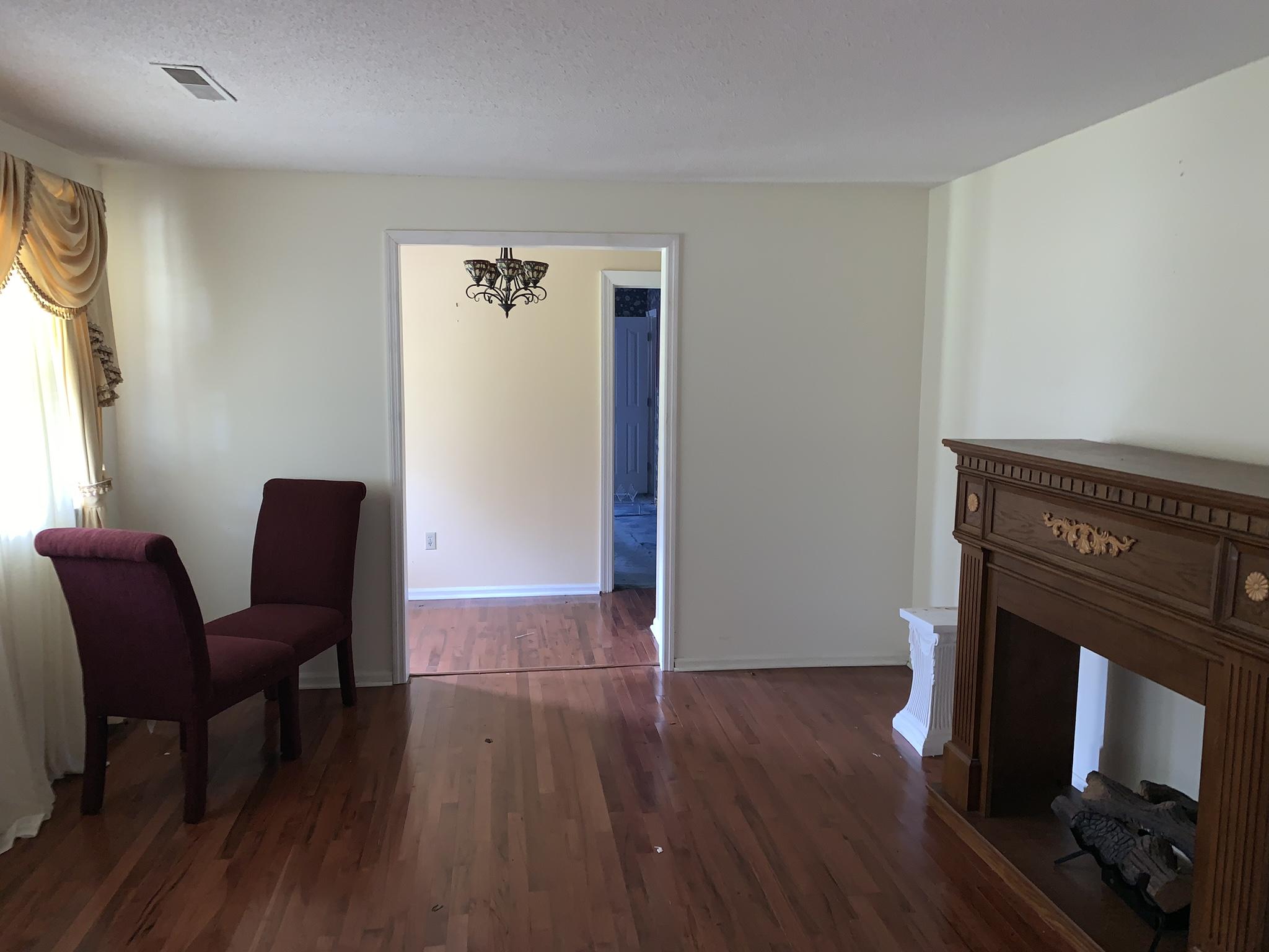 1115 Sam Edwards Road Mount Pleasant, SC 29466 - Photo 3 of 13 Living room
