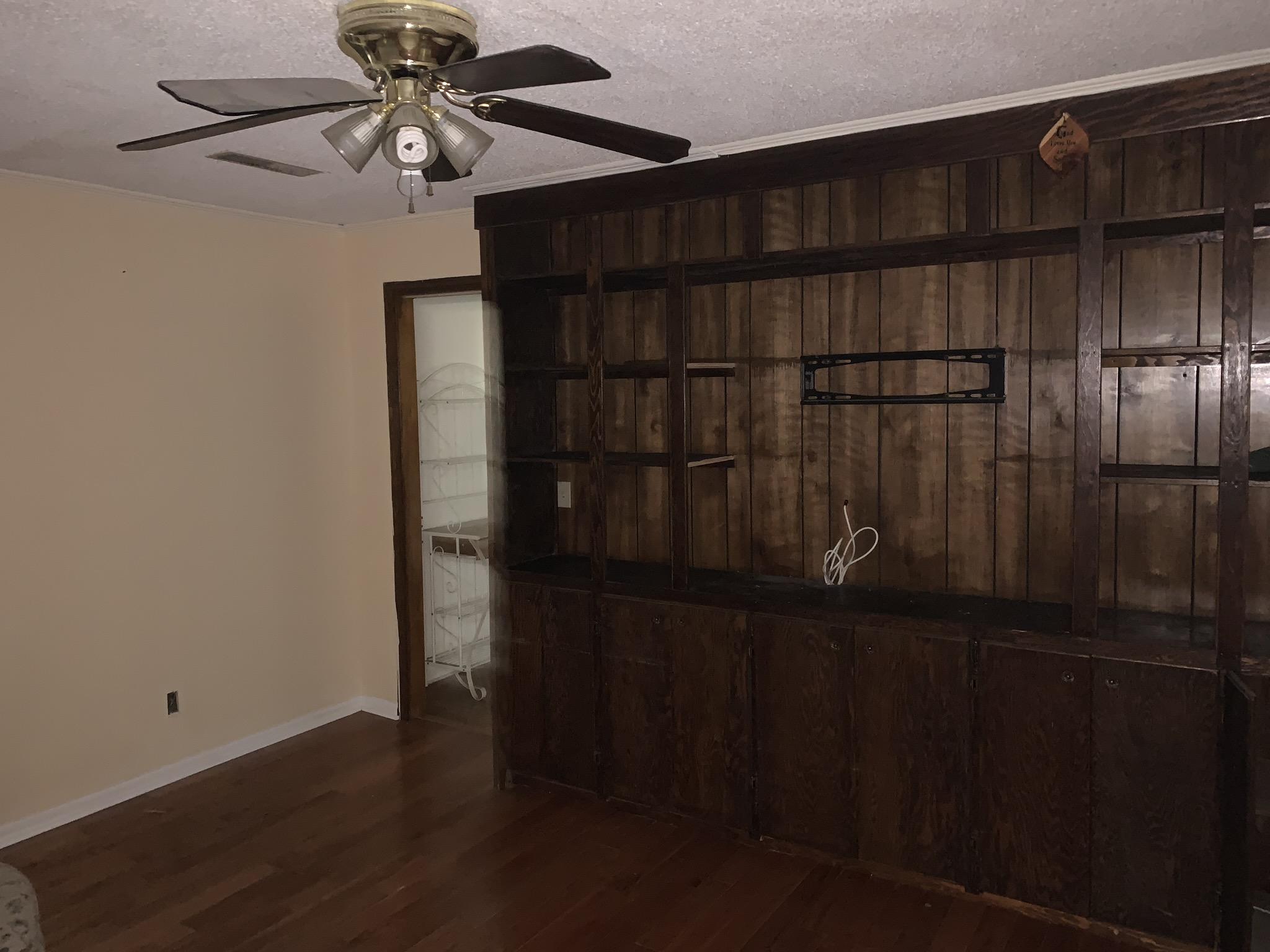 1115 Sam Edwards Road Mount Pleasant, SC 29466 - Photo 7 of 13 Family room