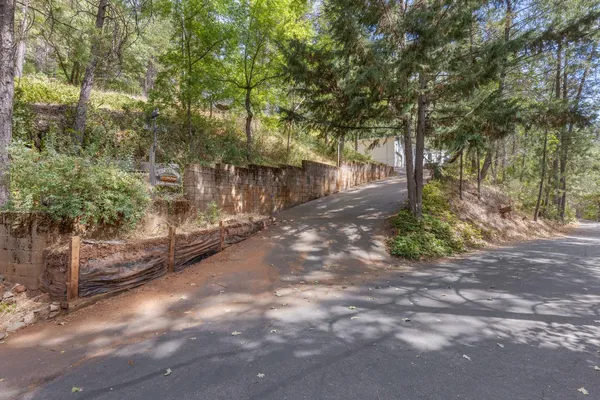 $399,000 | 18506 South Dunvegan Drive, Applegate, CA 95703