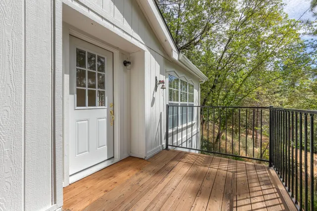 $425,000 | 18506 South Dunvegan Drive, Applegate, CA 95703