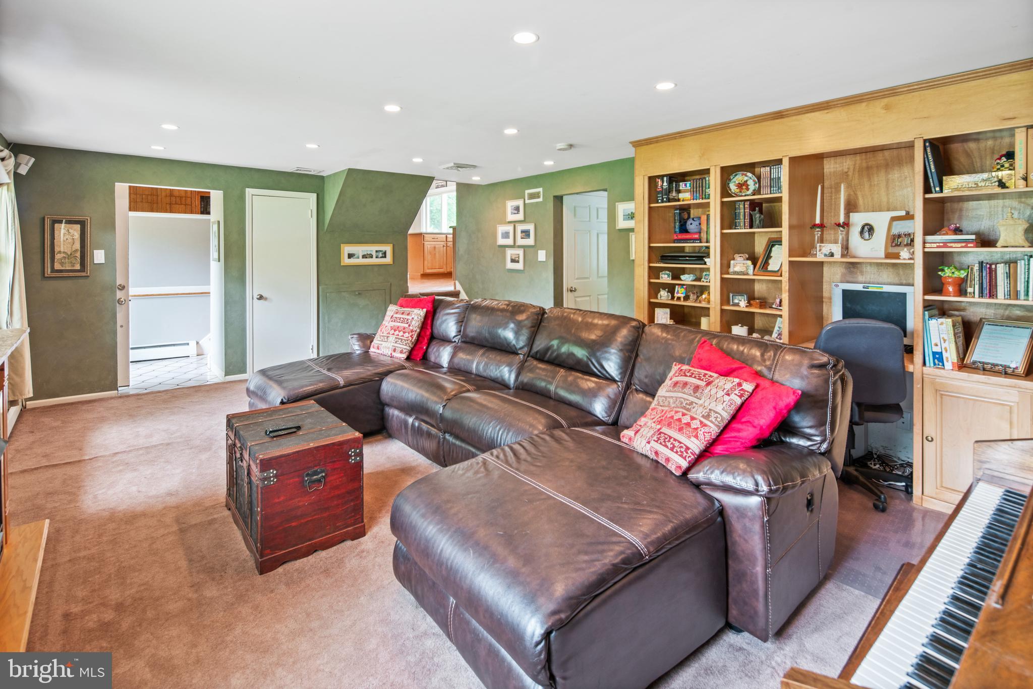71 Pawnee Road Doylestown, PA 18901 - Photo 19 of 30 Gallery Image 19