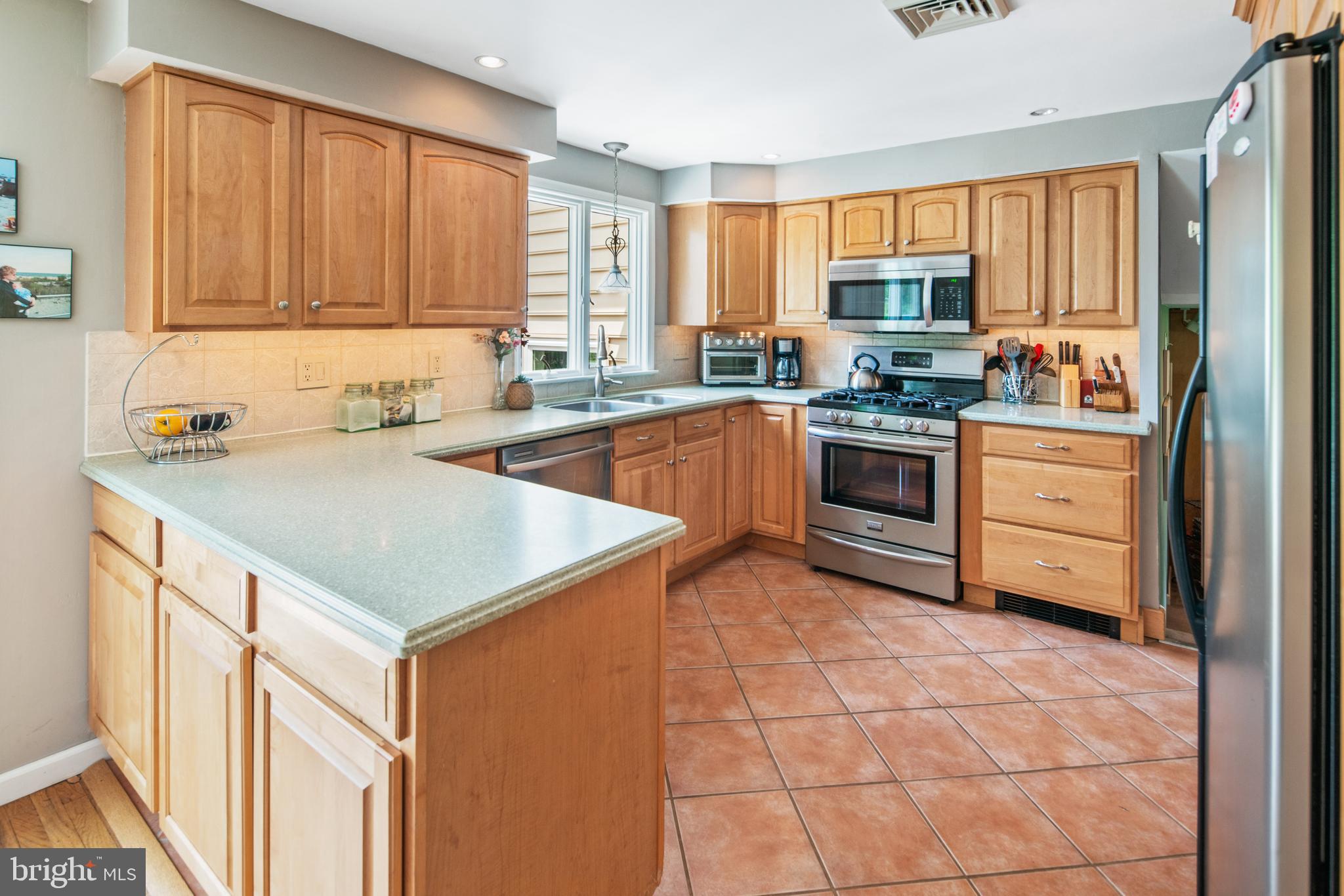 71 Pawnee Road Doylestown, PA 18901 - Photo 8 of 30 Gallery Image 8