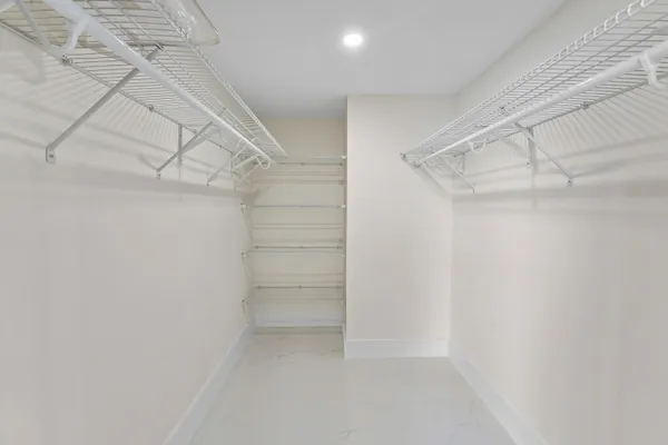 $6,500 | 5460 North Ocean Drive, Unit 5B, Singer Island, FL 33404