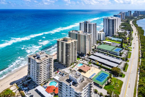 $6,500 | 5460 North Ocean Drive, Unit 5B, Singer Island, FL 33404