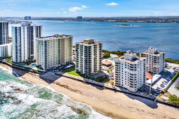 $6,500 | 5460 North Ocean Drive, Unit 5B, Singer Island, FL 33404