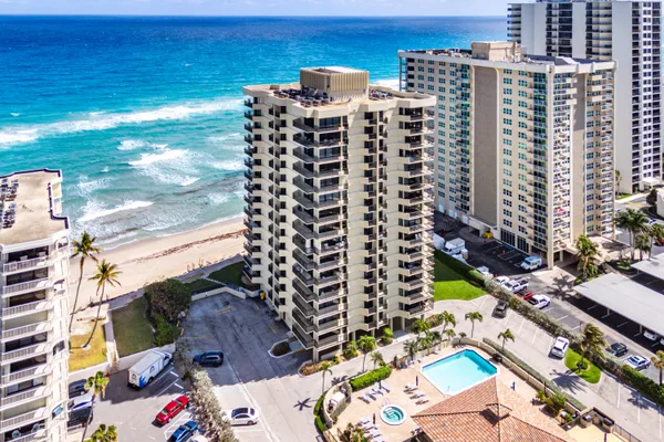 $6,500 | 5460 North Ocean Drive, Unit 5B, Singer Island, FL 33404