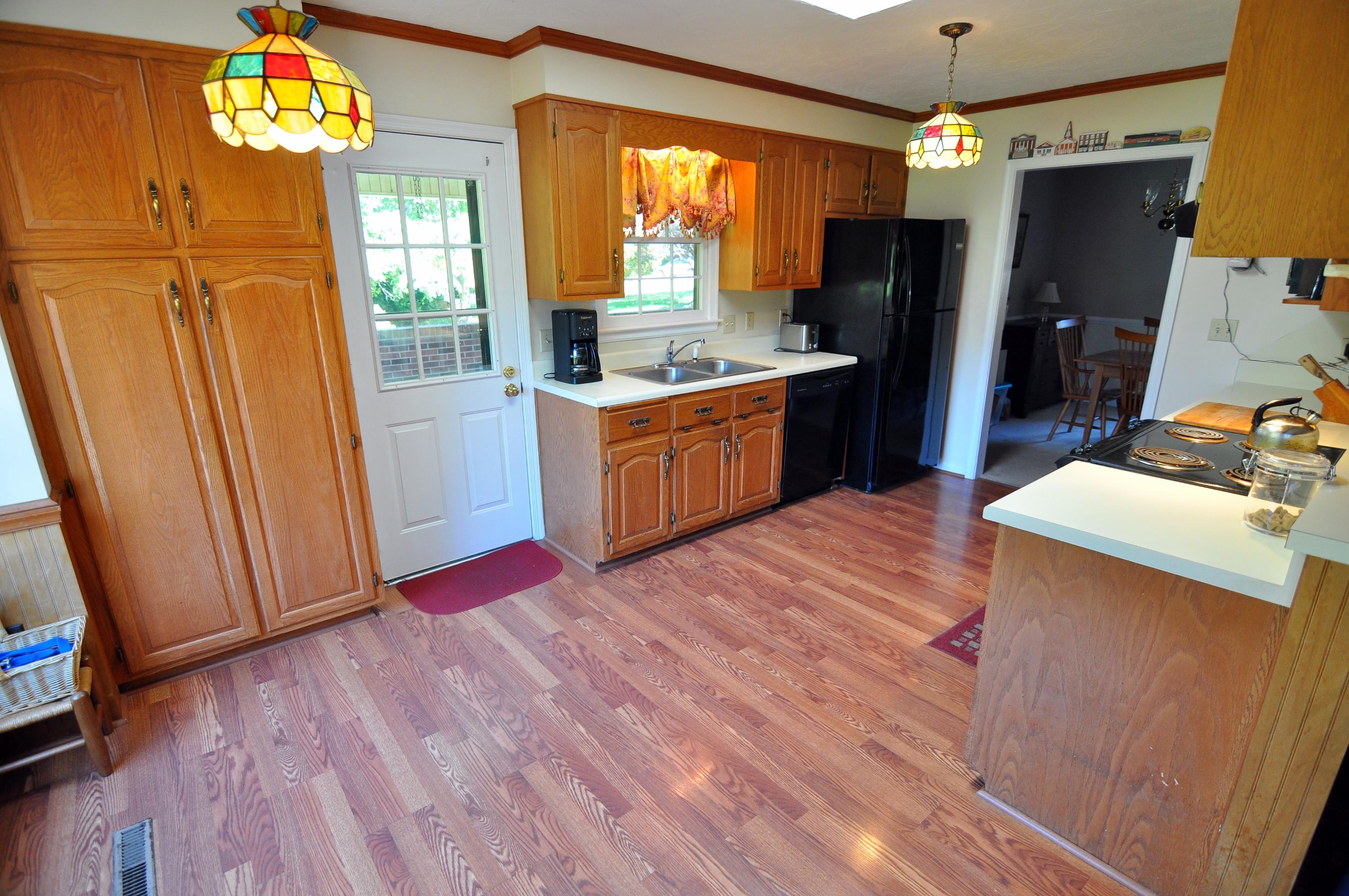 4744 Phyllis Road Northeast Roanoke, VA 24012 - Photo 11 of 43 Kitchen to Dining Room
