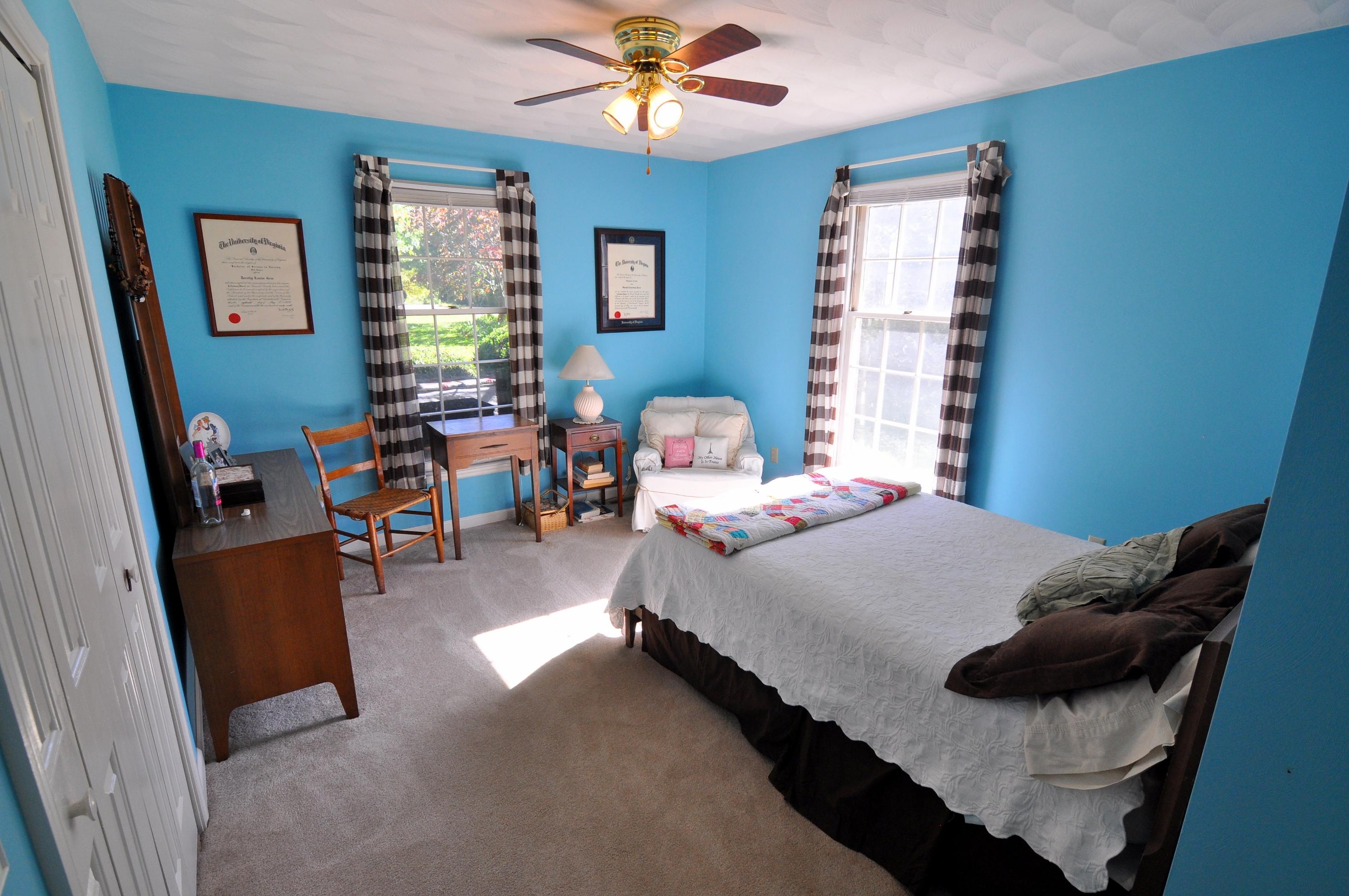 4744 Phyllis Road Northeast Roanoke, VA 24012 - Photo 20 of 43 Bedroom 2