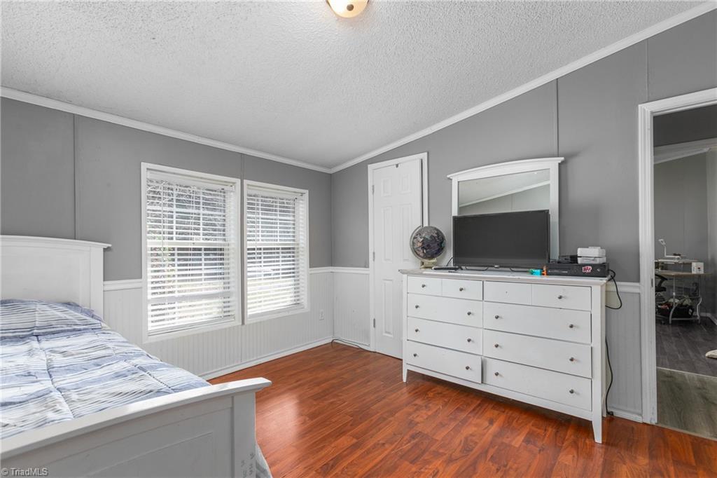 665 Pine Needle Trail Thomasville, NC 27360 - Photo 26 of 45