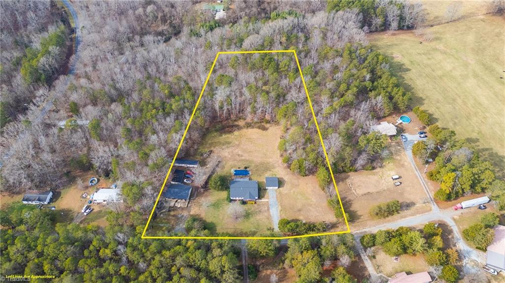 665 Pine Needle Trail Thomasville, NC 27360 - Photo 29 of 45