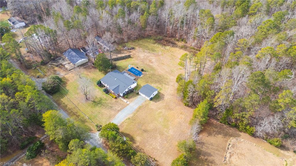 665 Pine Needle Trail Thomasville, NC 27360 - Photo 36 of 45