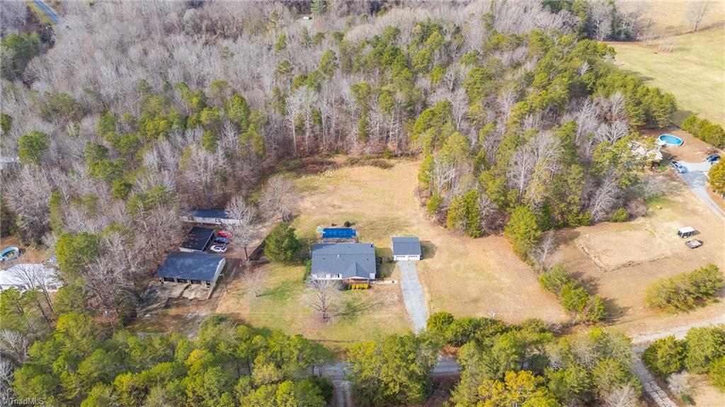 665 Pine Needle Trail Thomasville, NC 27360 - Photo 38 of 45