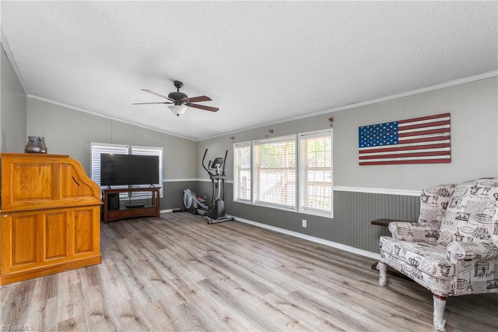 665 Pine Needle Trail Thomasville, NC 27360 - Photo 9 of 45