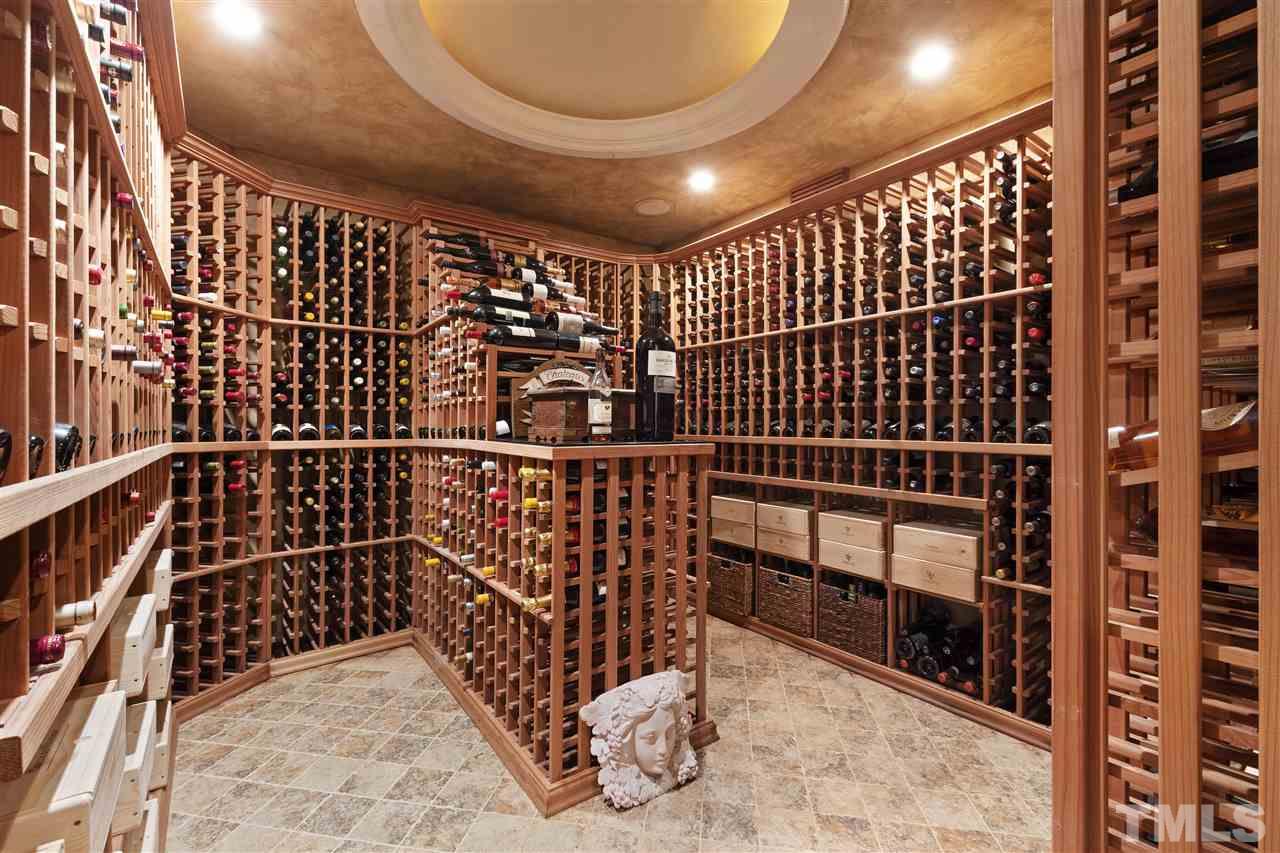 8423 Bournemouth Drive Raleigh, NC 27615 - Photo 21 of 30 a view of locker room