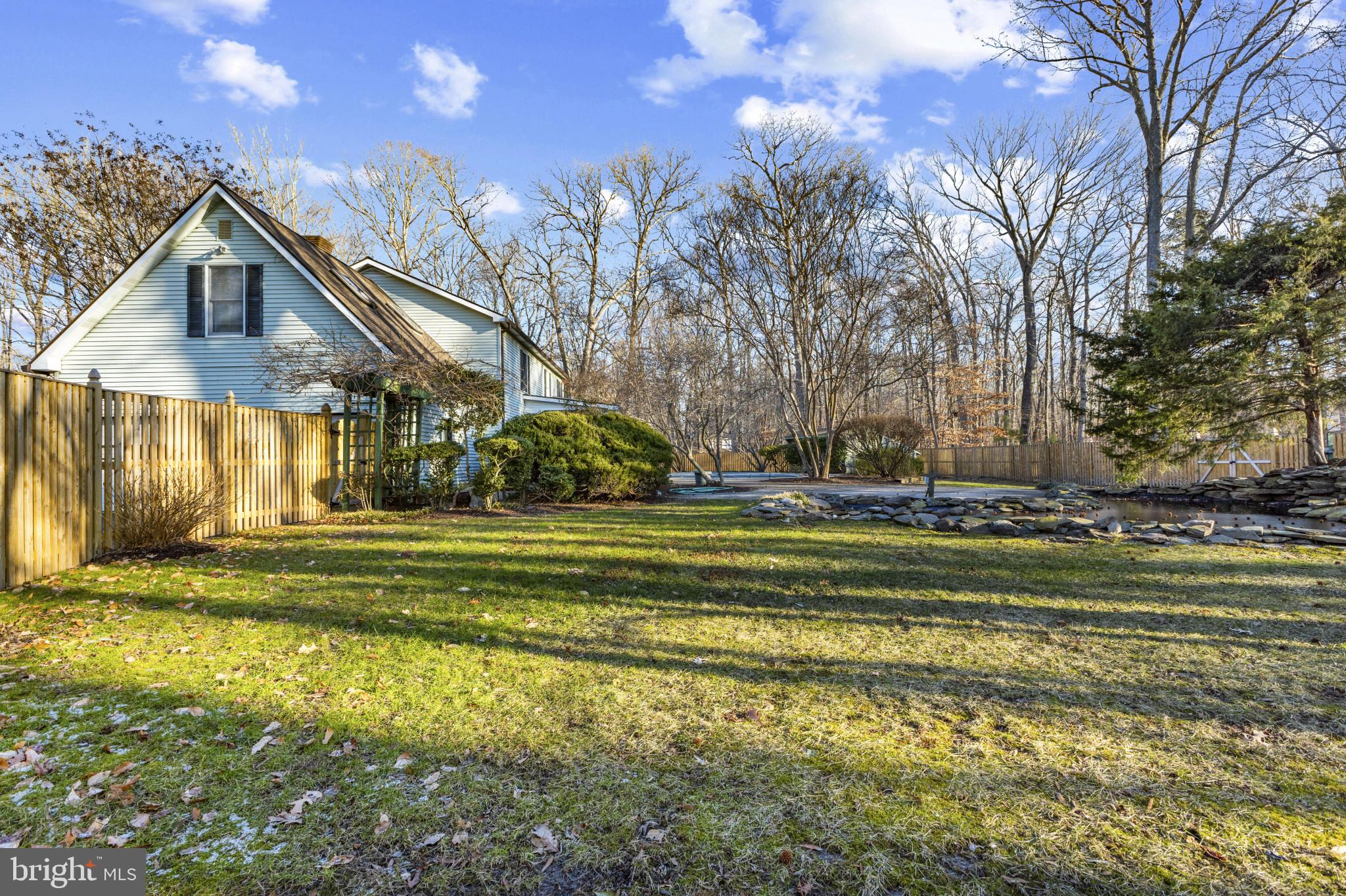 2107 Bennett Point Road Queenstown, MD 21658 - Photo 33 of 38 Large fenced yard