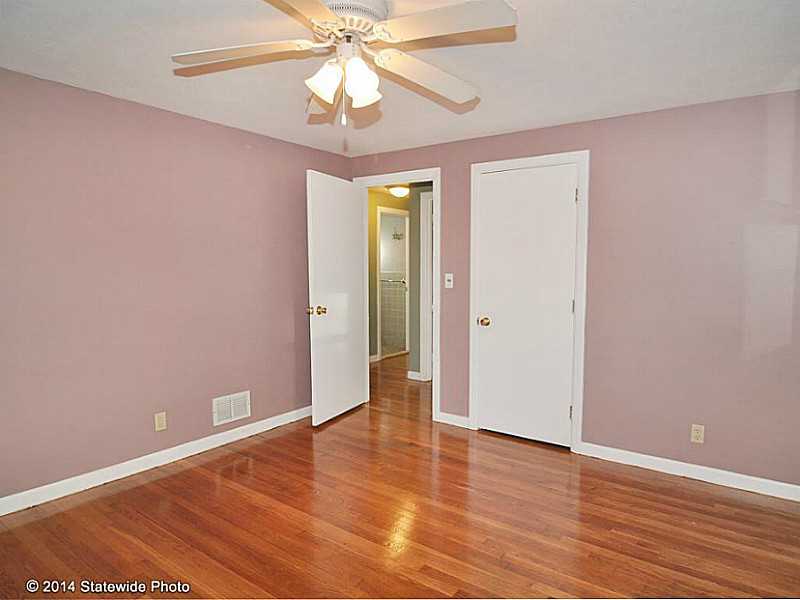 120 Cushing Road Warwick, RI 02888 - Photo 17 of 25 Bedroom.
