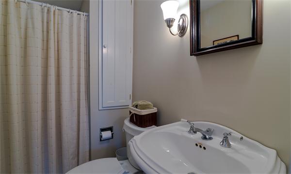 24 Shadow Lane Wellesley, MA 02482 - Photo 10 of 18