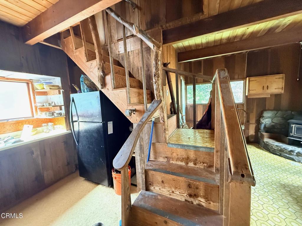 3480 Albion Ridge G Road North Albion, CA 95410 - Photo 14 of 32 Stairway
