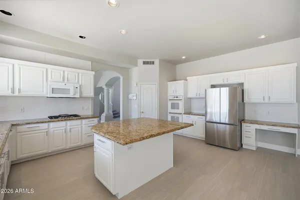 $3,995 | 1425 West Commerce Avenue, Gilbert, AZ 85233