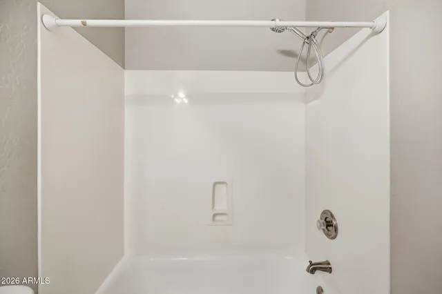 $3,995 | 1425 West Commerce Avenue, Gilbert, AZ 85233