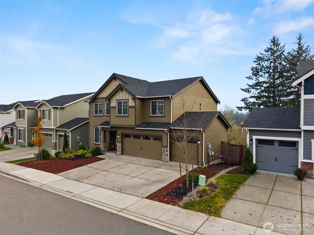 $700,000 | 10408 Treasure Drive Northwest, Silverdale, WA 98383