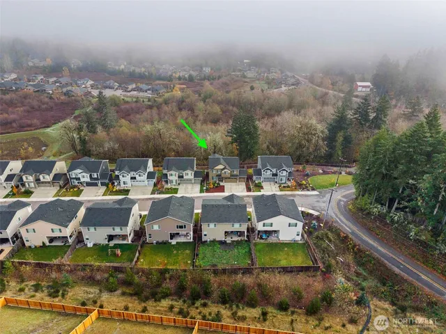 $700,000 | 10408 Treasure Drive Northwest, Silverdale, WA 98383