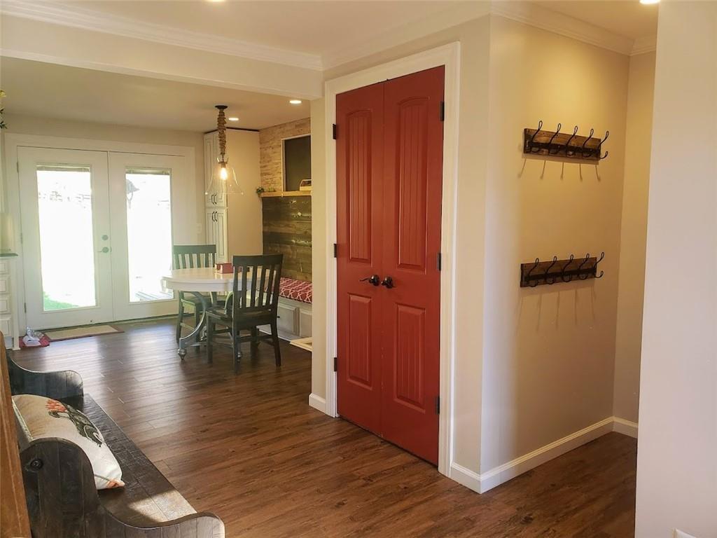 2312 Mcdevitt Road Sewickley, PA 15143 - Photo 3 of 25 Gallery Image 3