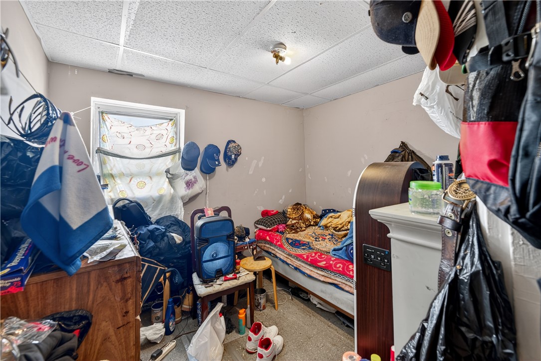 206 Hanover Street Providence, RI 02907 - Photo 16 of 19