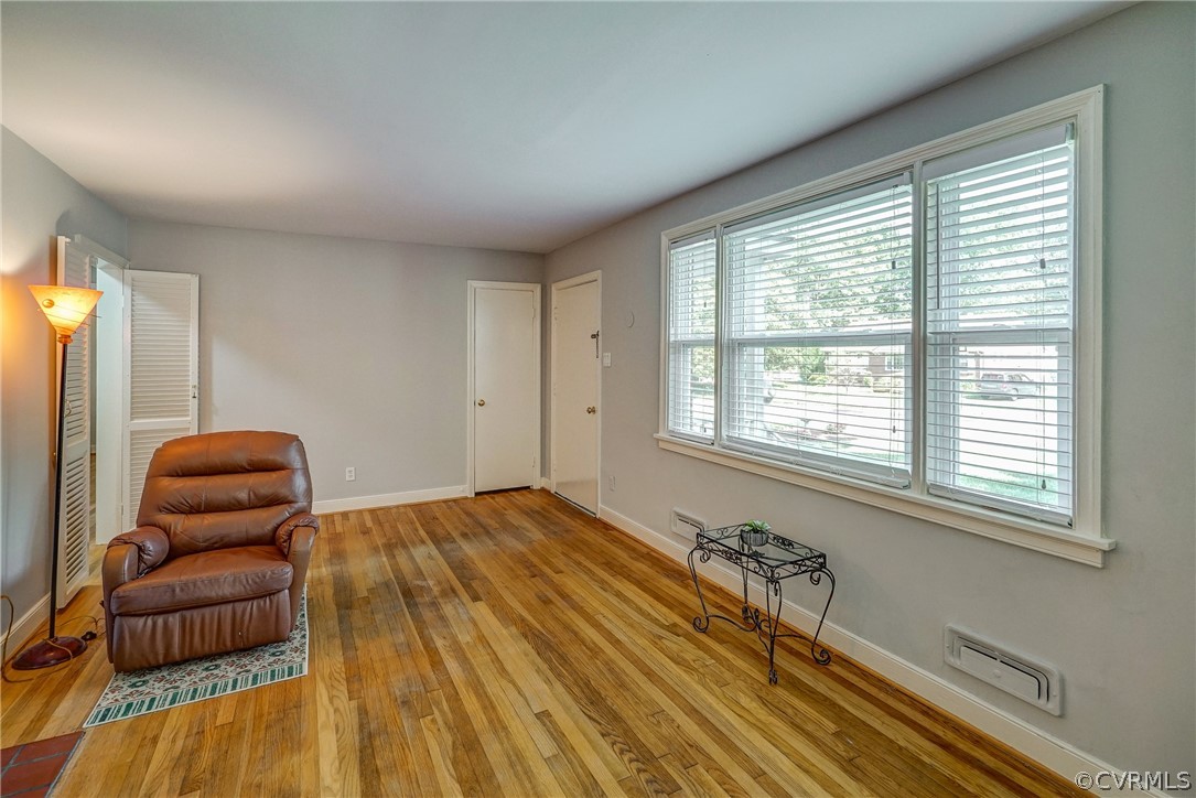 8717 Mapleton Road Henrico, VA 23229 - Photo 5 of 43 Gallery Image 5