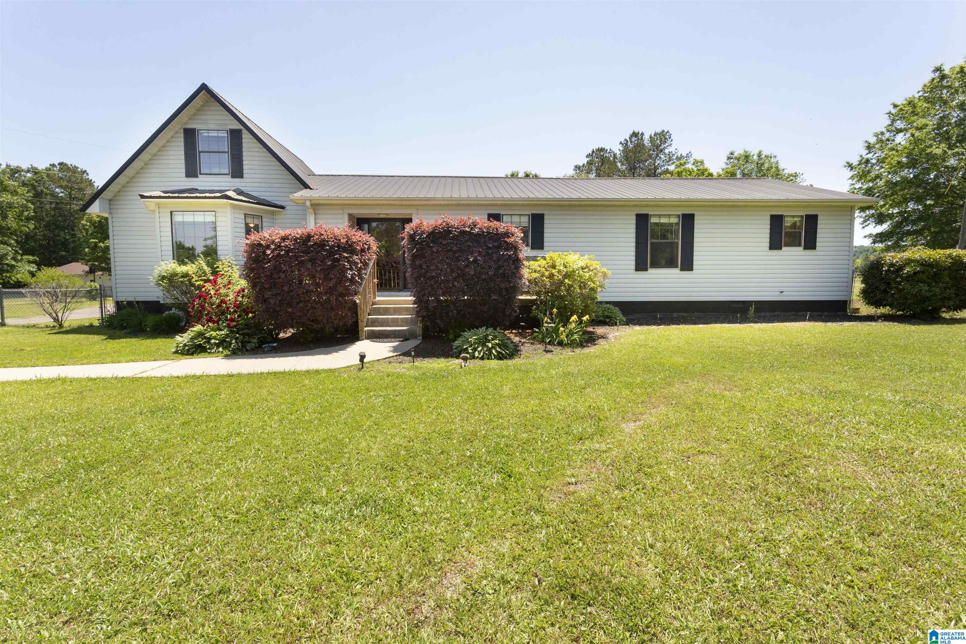 9215 Goodwin Lane Gadsden, AL 35903 - Photo 2 of 41