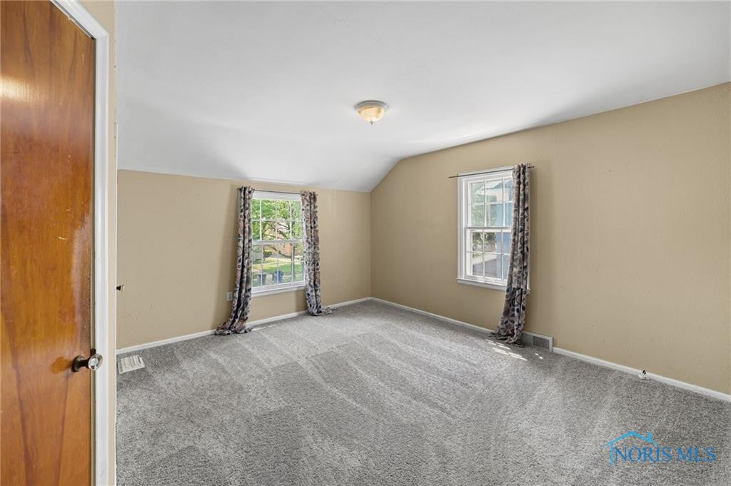 3835 Maxwell Road Toledo, OH 43613 - Photo 11 of 20 Gallery Image 11