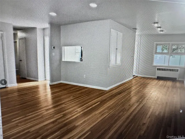 $4,500 | 571 Richmond Road, East Meadow, NY 11554