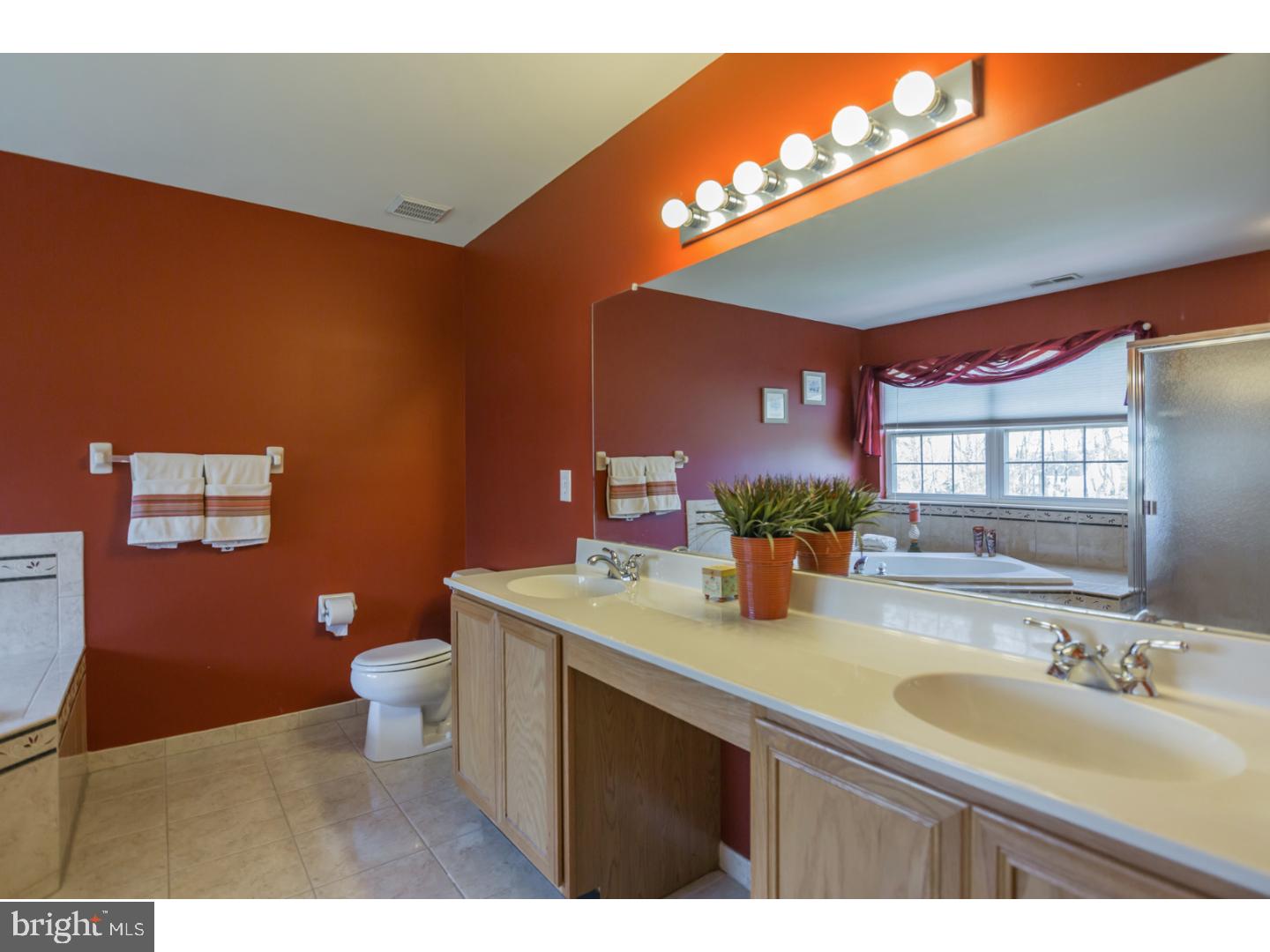 263 Jennings Way Mickleton, NJ 08056 - Photo 18 of 25 Gallery Image 18