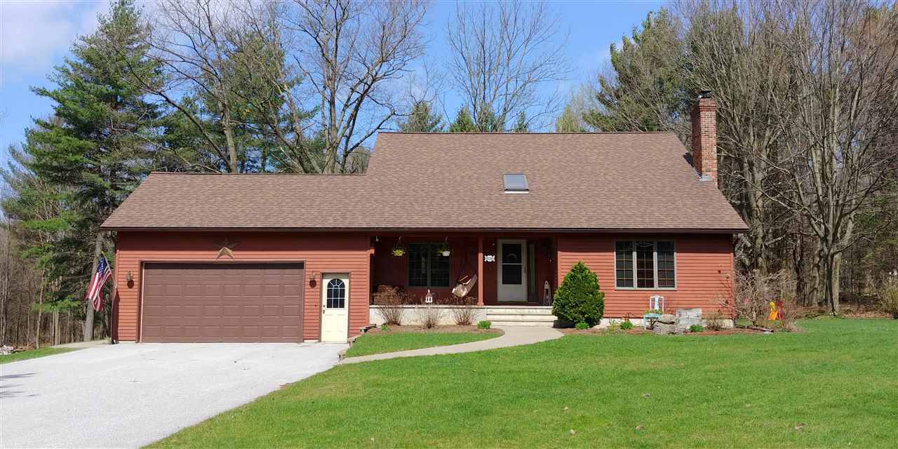 59 McKinnel Road Highgate, VT 05459 - Photo 1 of 21