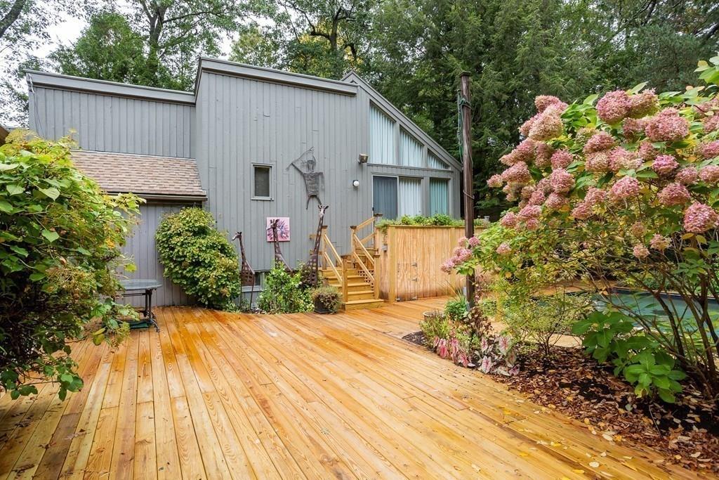 217 Ardsley Road Longmeadow, MA 01106 - Photo 3 of 42 Gallery Image 3