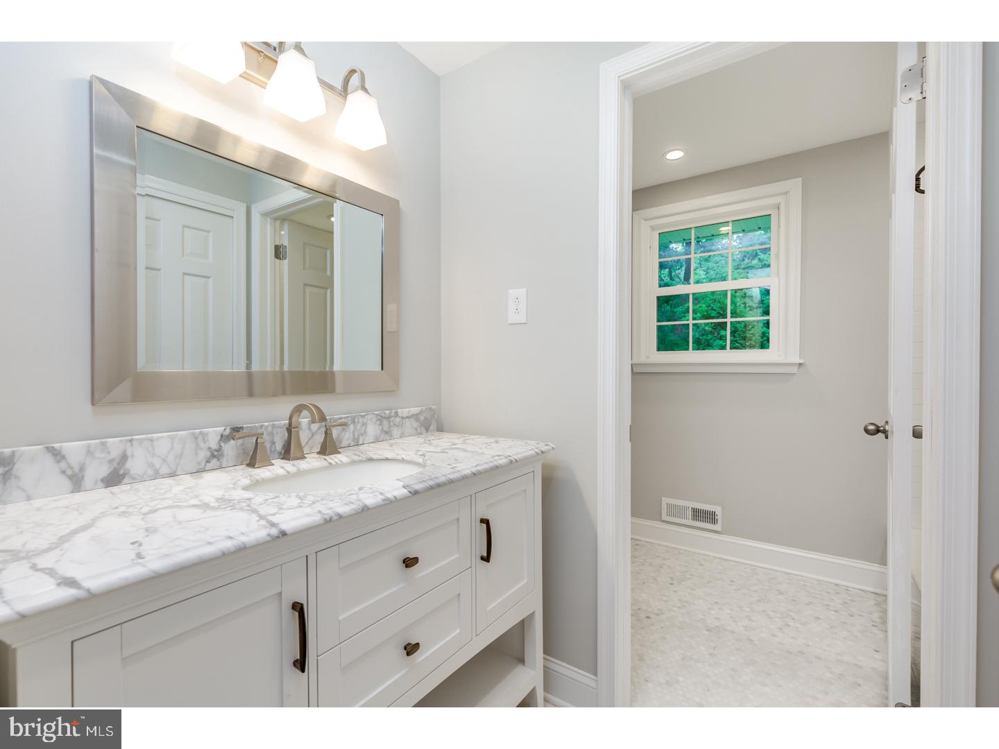 12 Dunbarton Road Cherry Hill, NJ 08003 - Photo 12 of 25 Bathroom