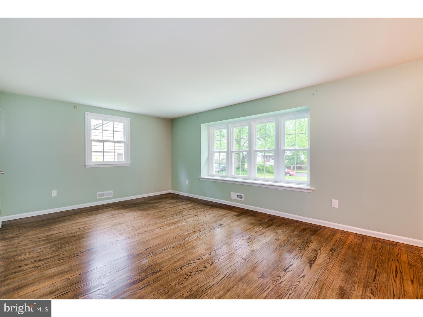 12 Dunbarton Road Cherry Hill, NJ 08003 - Photo 14 of 25 Master Bedroom