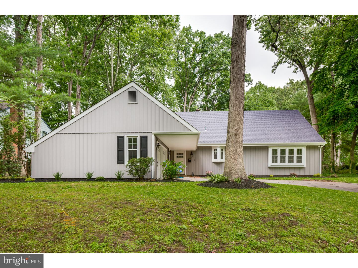 12 Dunbarton Road Cherry Hill, NJ 08003 - Photo 2 of 25 Exterior Front