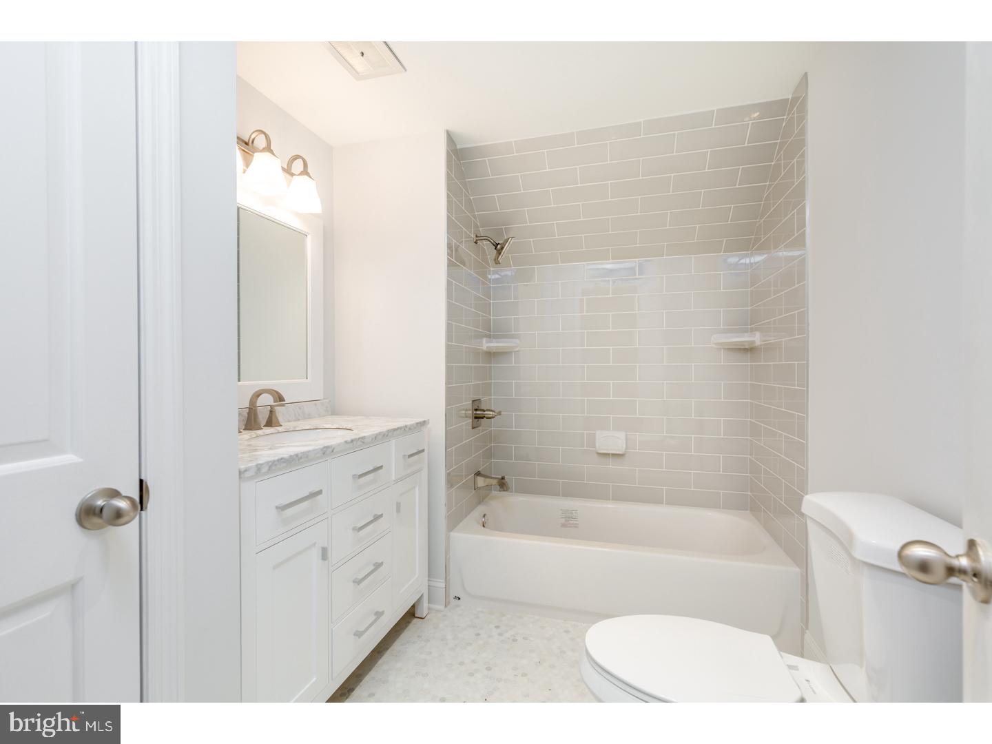 12 Dunbarton Road Cherry Hill, NJ 08003 - Photo 22 of 25 Bathroom