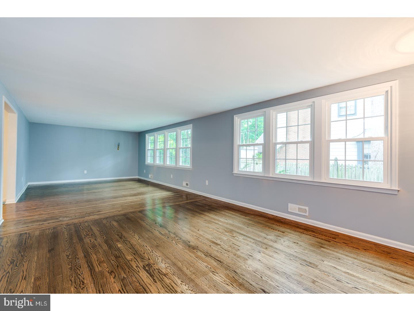 12 Dunbarton Road Cherry Hill, NJ 08003 - Photo 6 of 25 Gallery Image 6